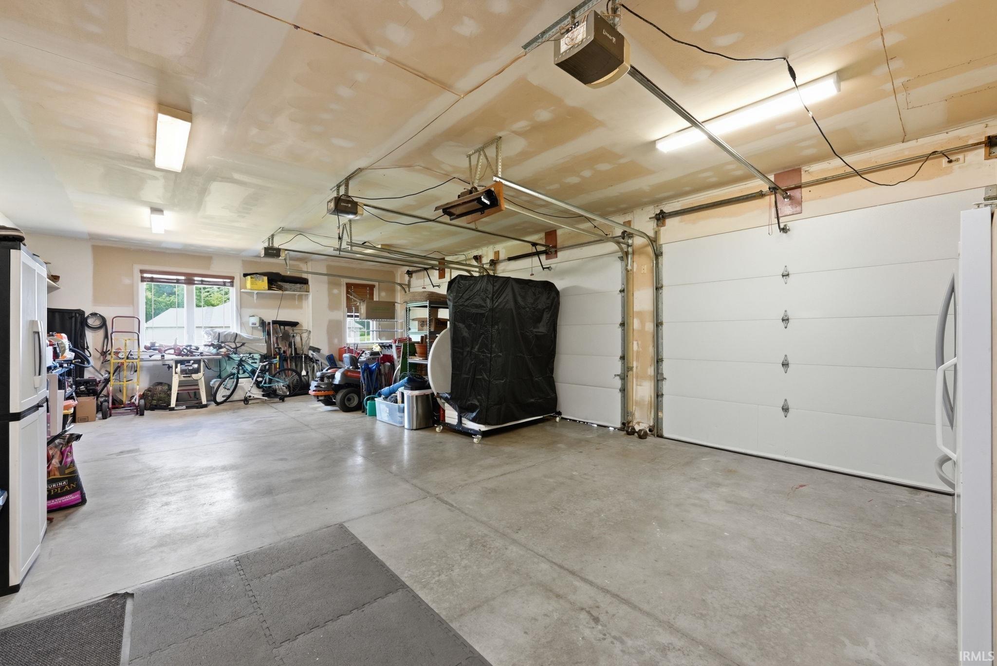 61960 Amber Meadows Court Goshen IN 46528