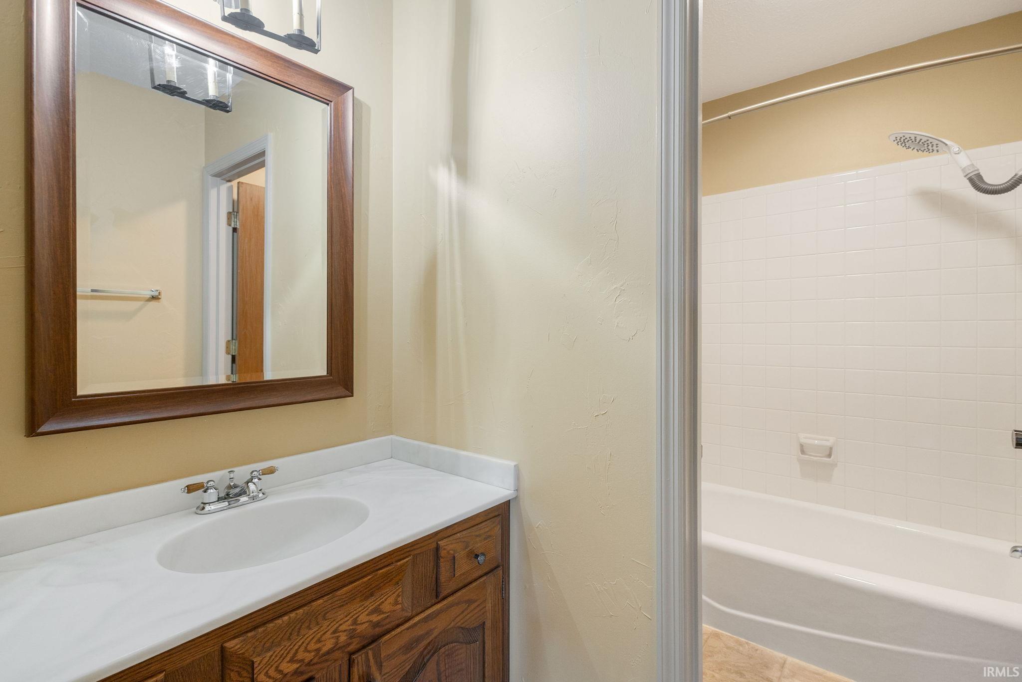 3641 Kirkwood Court Elkhart IN 46514