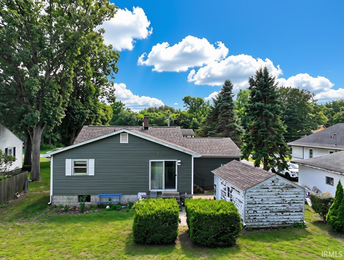 803 E Lake Street Knox IN 46534
