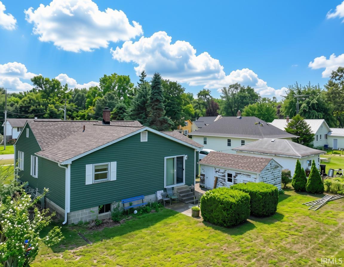 803 E Lake Street Knox IN 46534
