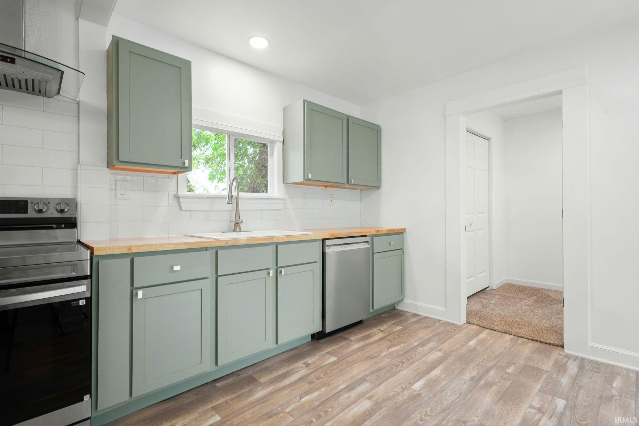 1812 Columbia Street South Bend IN 46613