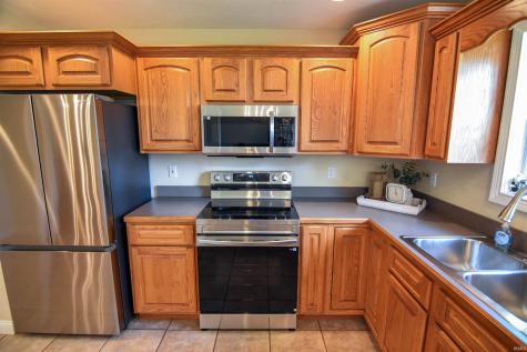 9329 Valley View Drive Evansville IN 47711