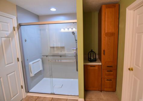 9329 Valley View Drive Evansville IN 47711