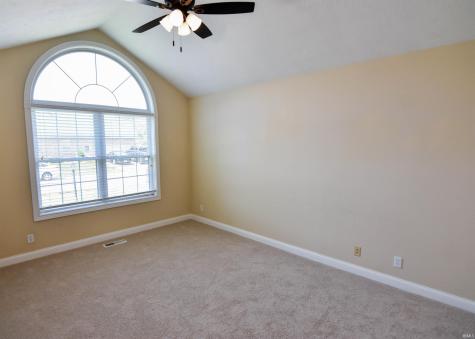 9329 Valley View Drive Evansville IN 47711
