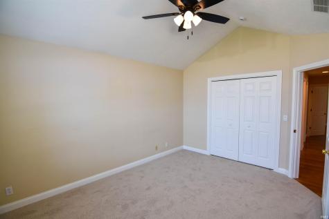 9329 Valley View Drive Evansville IN 47711