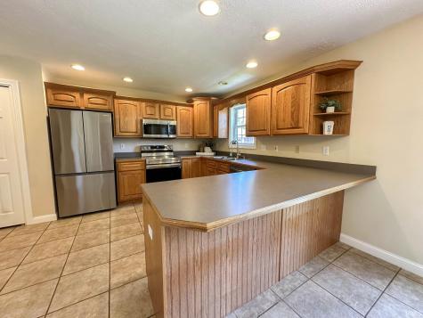 9329 Valley View Drive Evansville IN 47711