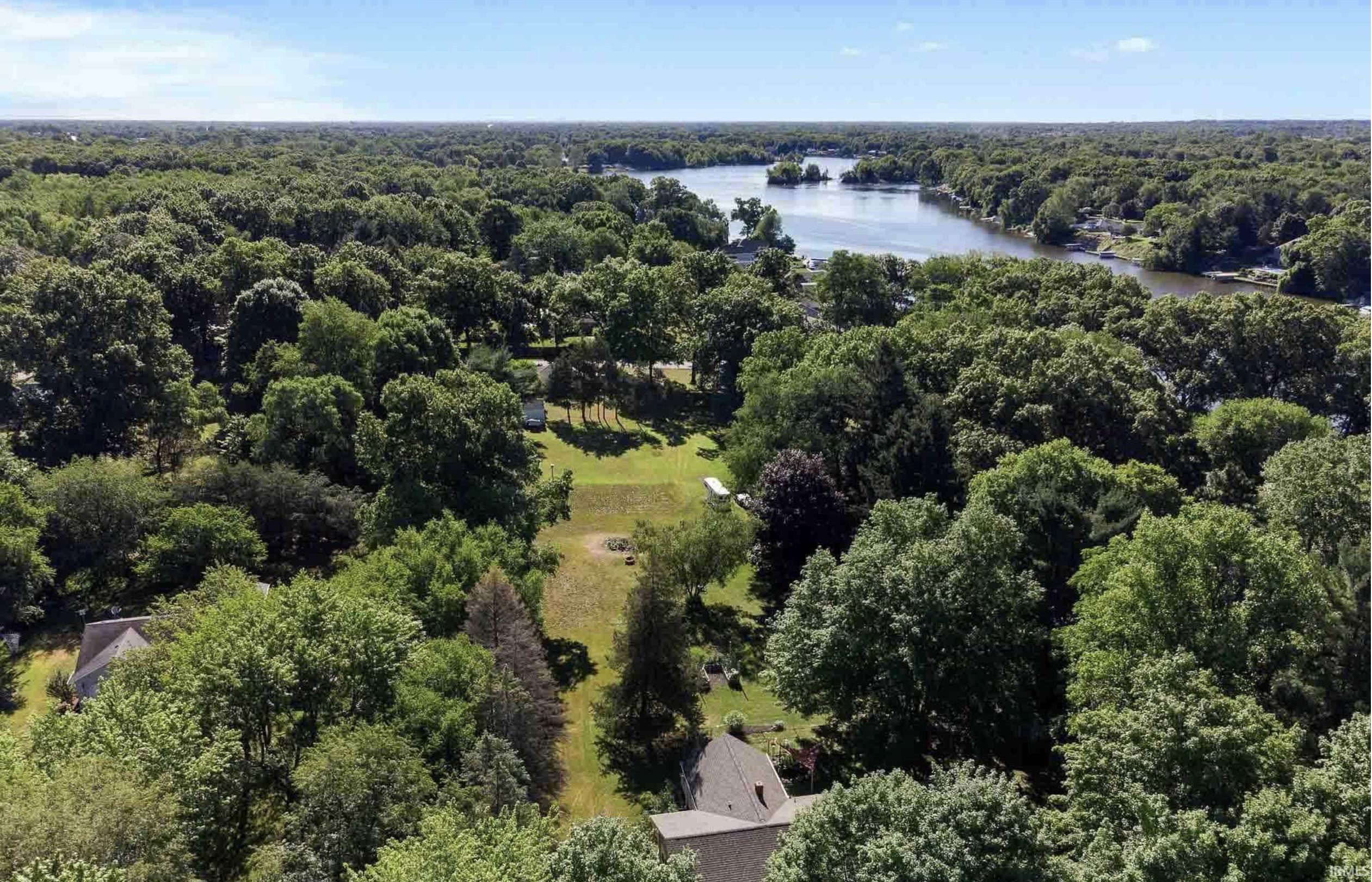 55818 Merle Avenue Elkhart IN 46514