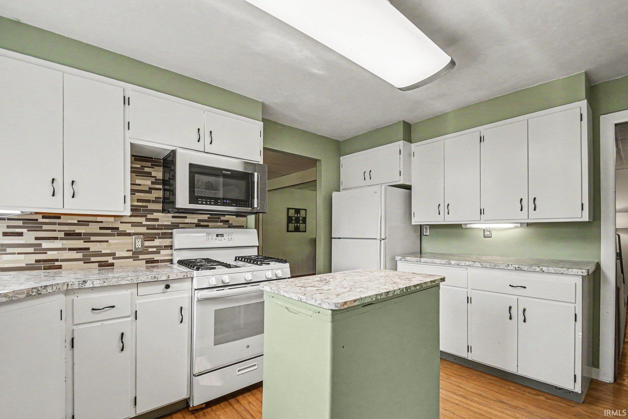 55818 Merle Avenue Elkhart IN 46514