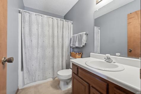 5310 Whitewater Pass Fort Wayne IN 46825