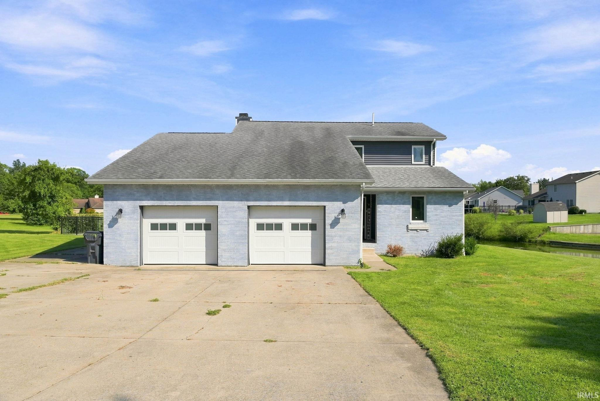 Hartford City IN, 4 Lakeview Court