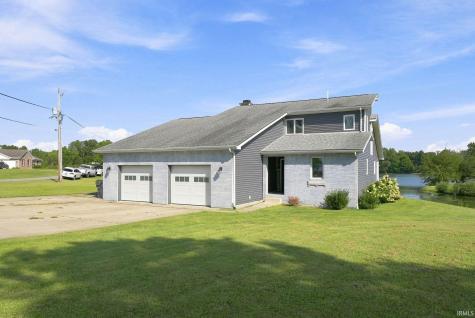 4 Lakeview Court Hartford City IN 47348