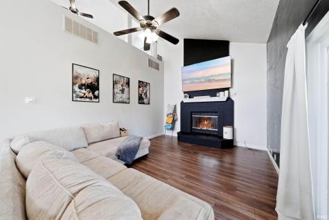4 Lakeview Court Hartford City IN 47348