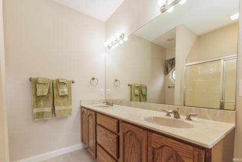 5416 Wentworth Lane Muncie IN 47304