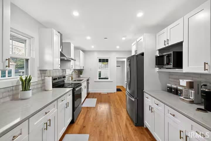 1933 Inglewood Place South Bend IN 46616