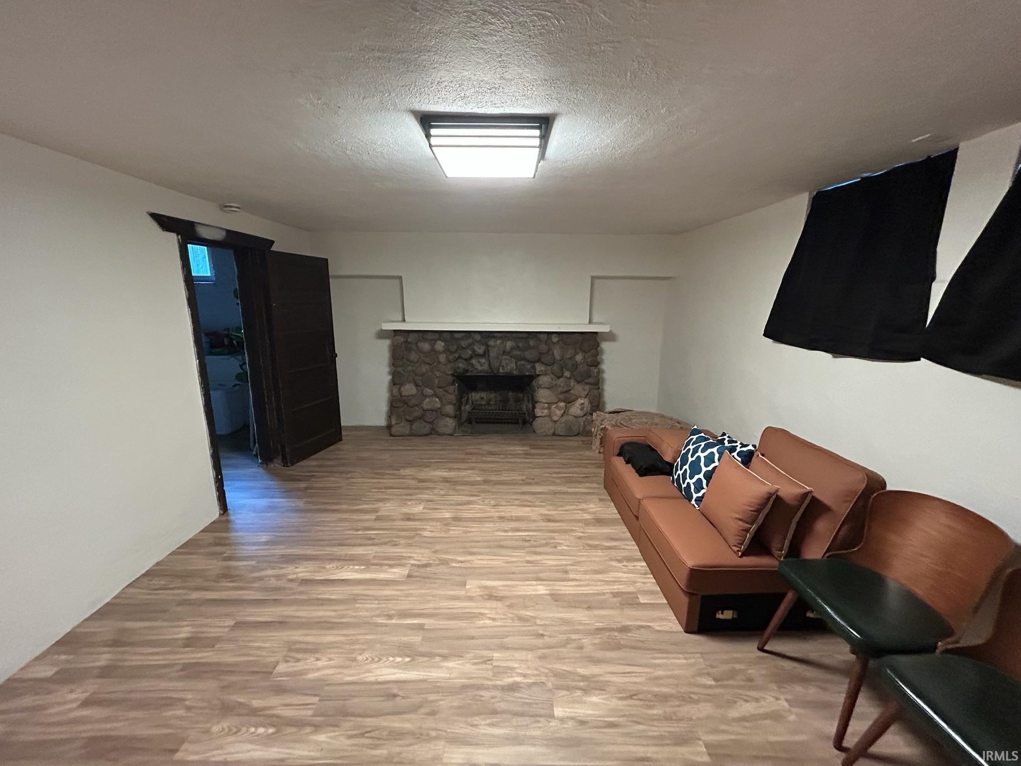 1933 Inglewood Place South Bend IN 46616