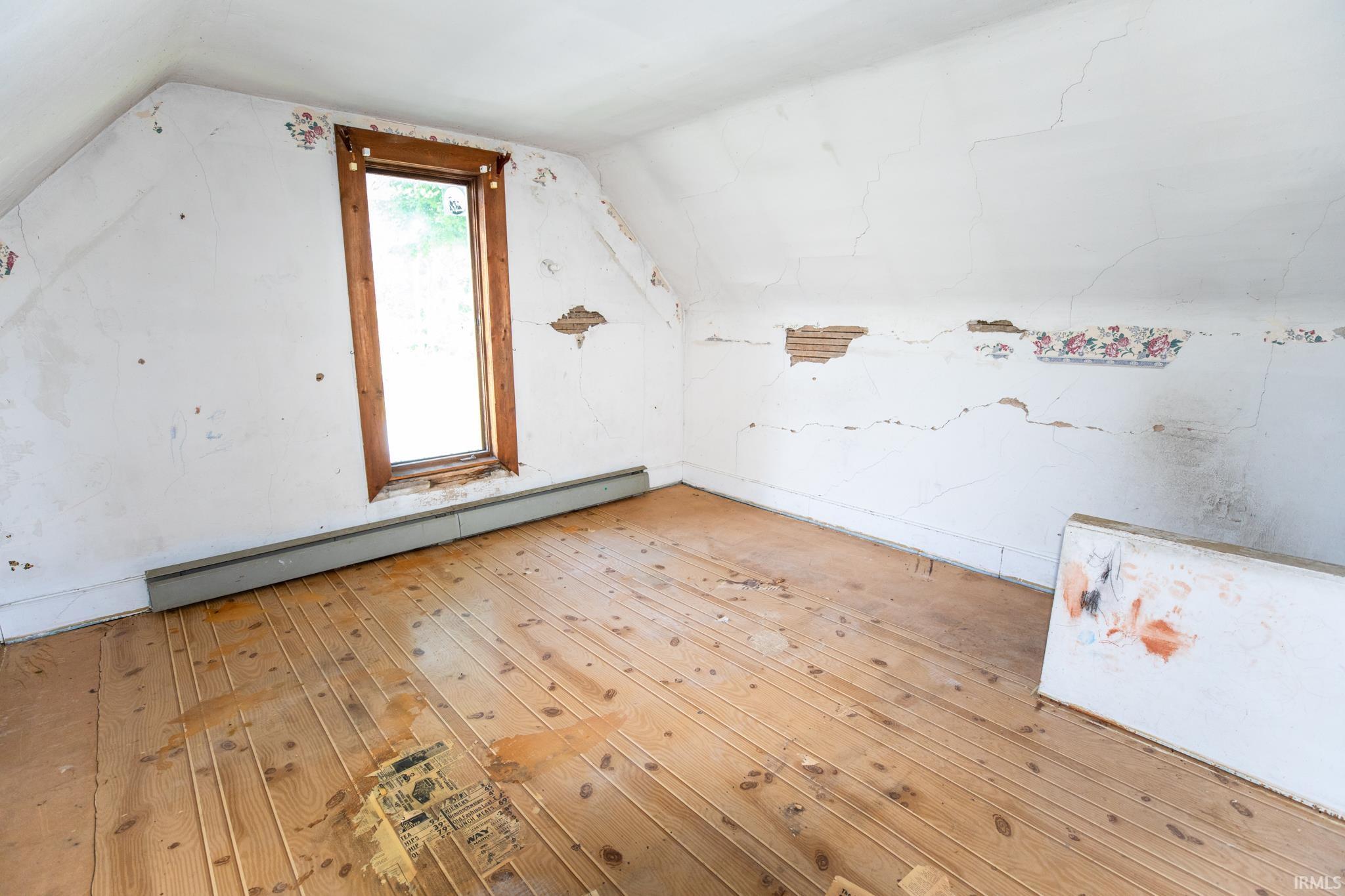 103 S Perry Street Rochester IN 46975