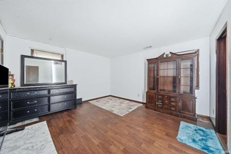 6806 Malvern Drive Fort Wayne IN 46816