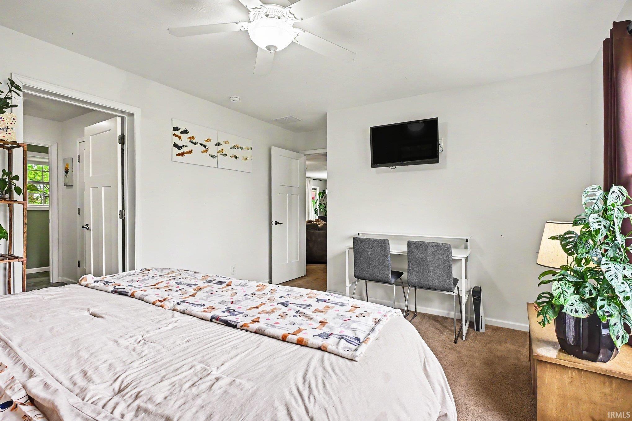 595 S Paradise Drive Rochester IN 46975