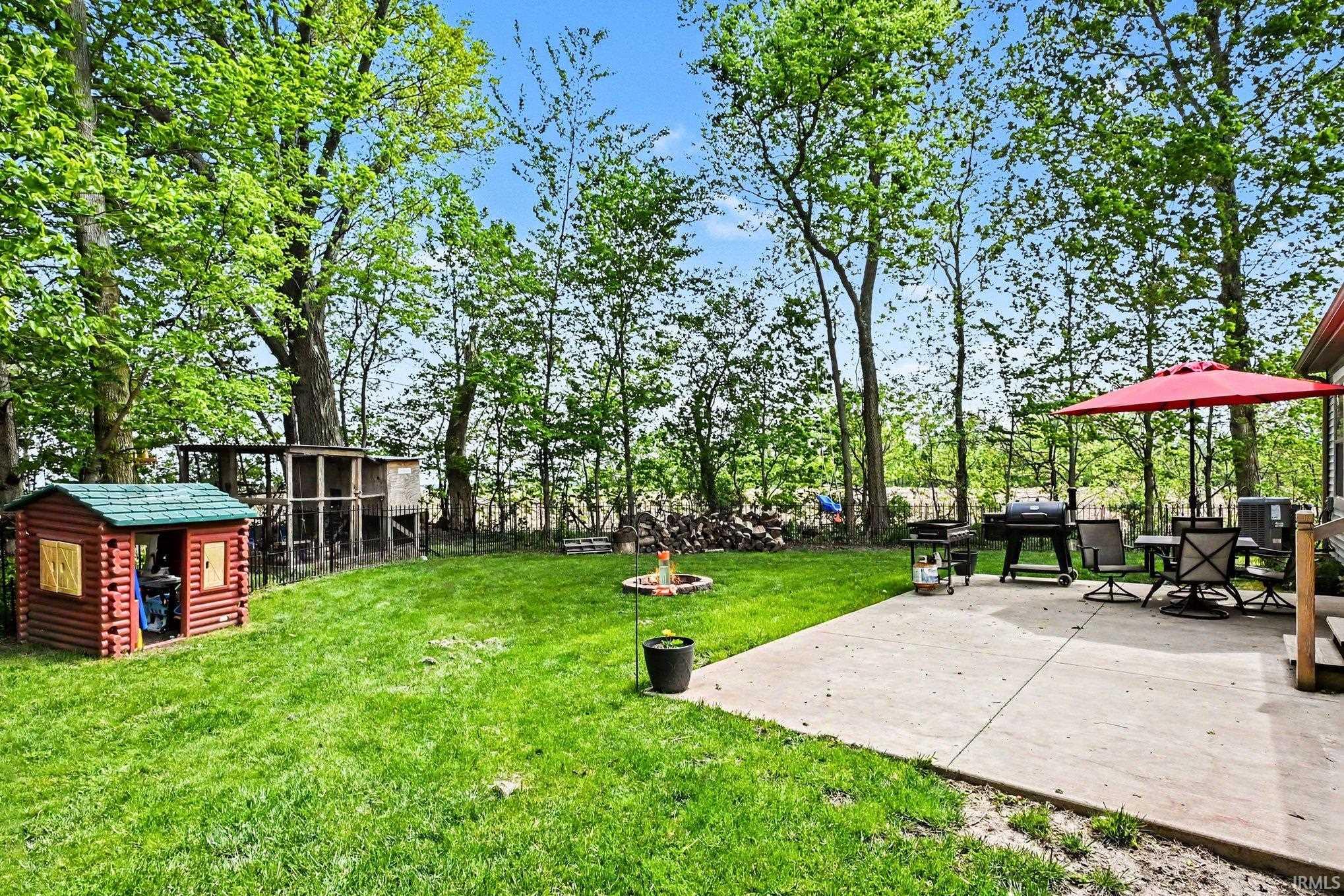 595 S Paradise Drive Rochester IN 46975