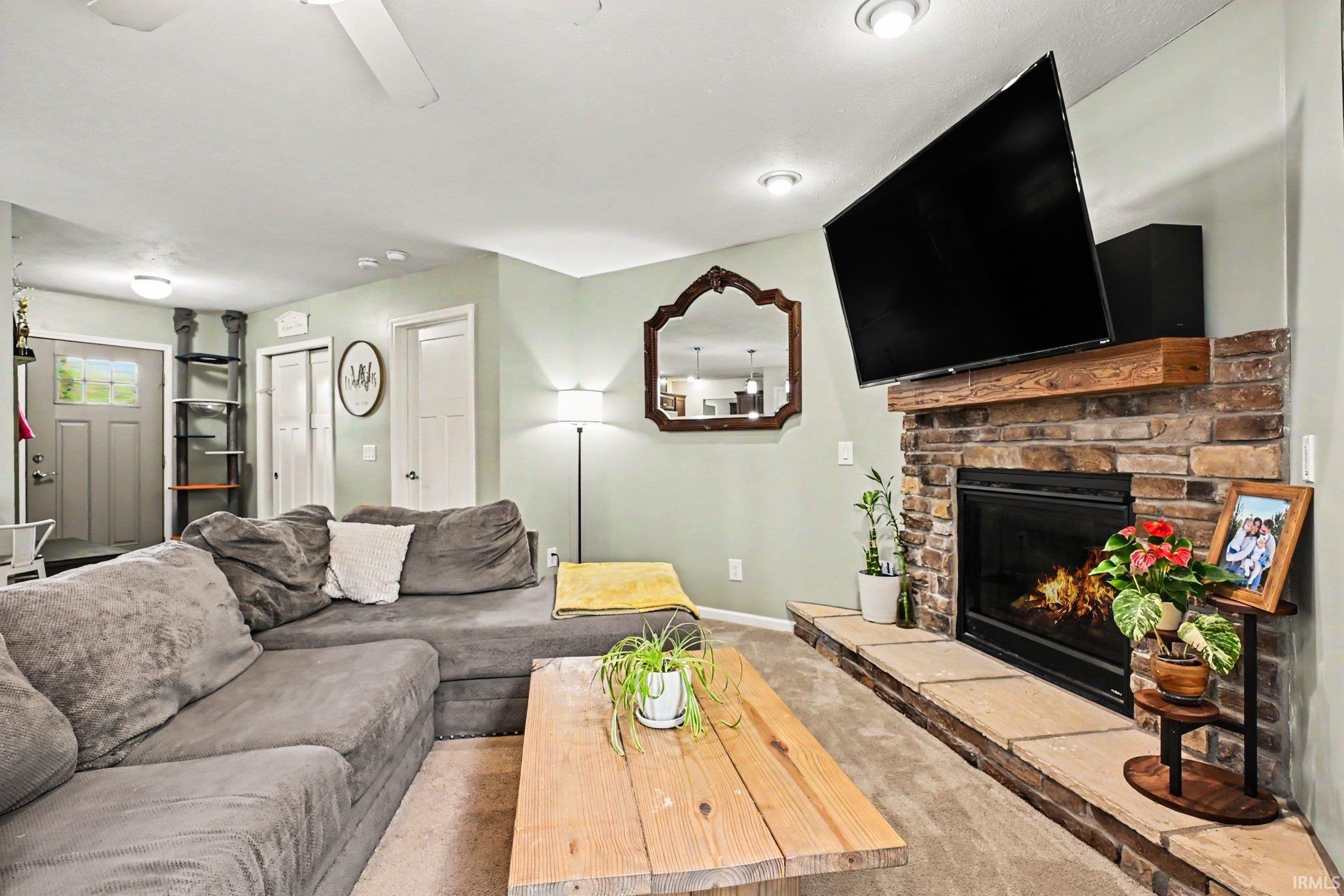 595 S Paradise Drive Rochester IN 46975