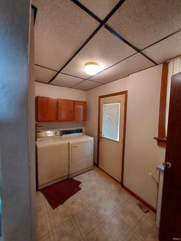 1823 Saint Marys Avenue Fort Wayne IN 46808