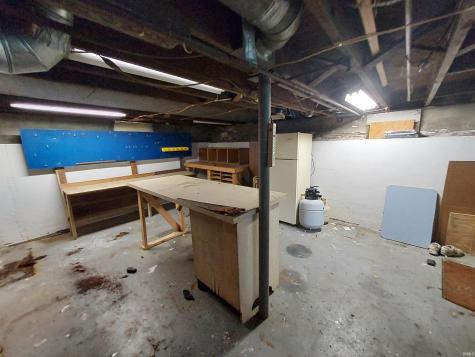 1823 Saint Marys Avenue Fort Wayne IN 46808