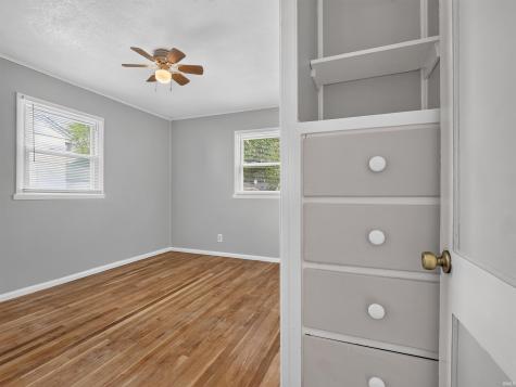 4421 Smith Street Fort Wayne IN 46806
