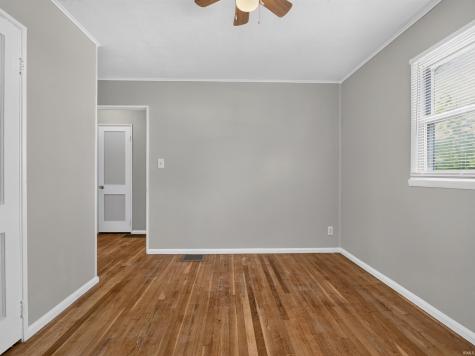 4421 Smith Street Fort Wayne IN 46806
