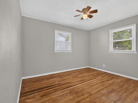 4421 Smith Street Fort Wayne IN 46806