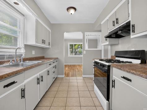 4421 Smith Street Fort Wayne IN 46806