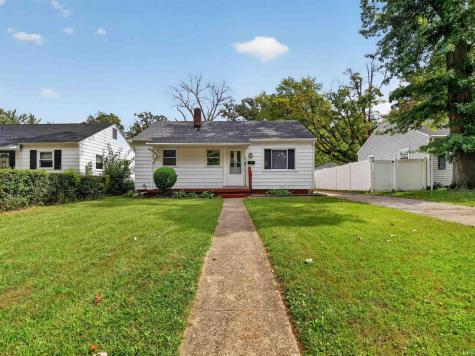 4421 Smith Street Fort Wayne IN 46806