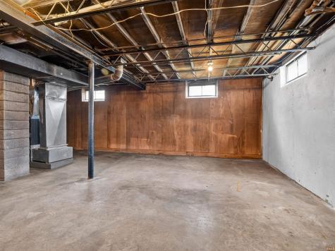 4421 Smith Street Fort Wayne IN 46806