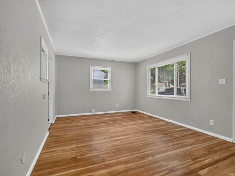 4421 Smith Street Fort Wayne IN 46806