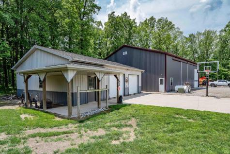3330 Hursh Road Fort Wayne IN 46845