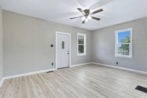 1125 E Washington Street Muncie IN 47305