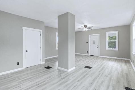1125 E Washington Street Muncie IN 47305