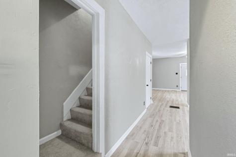 1125 E Washington Street Muncie IN 47305