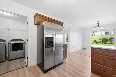 8928 Strathmore Lane Fort Wayne IN 46818