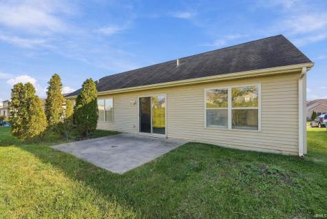 8928 Strathmore Lane Fort Wayne IN 46818