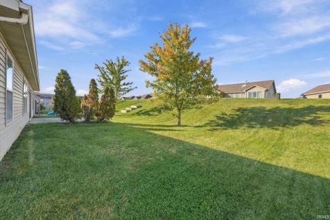 8928 Strathmore Lane Fort Wayne IN 46818
