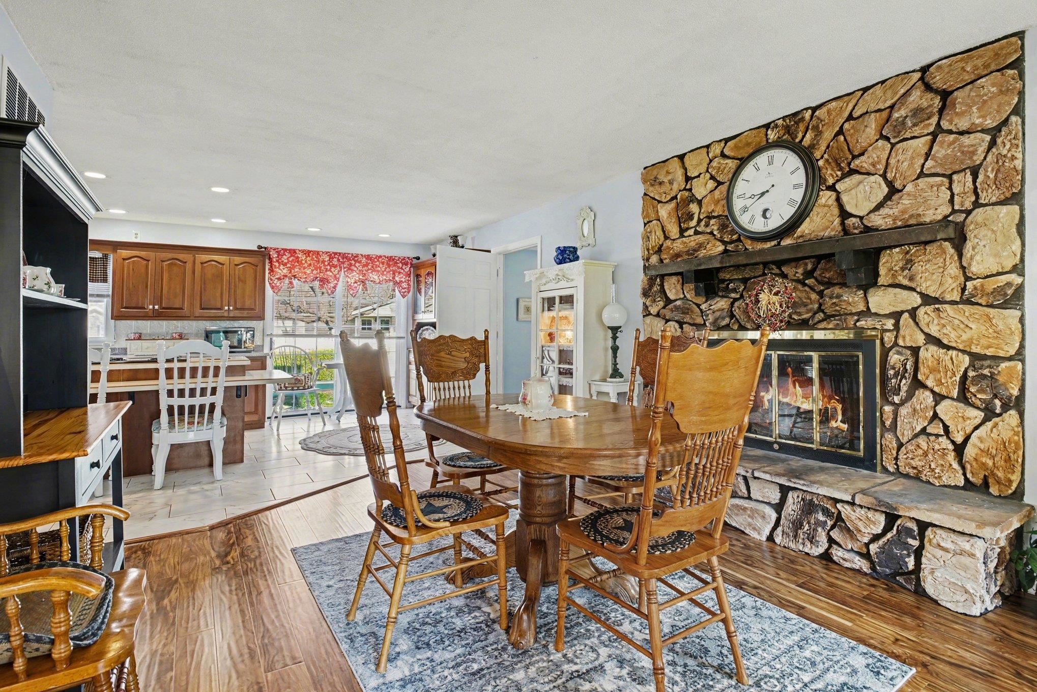 1056 Parkwood Drive Nappanee IN 46550