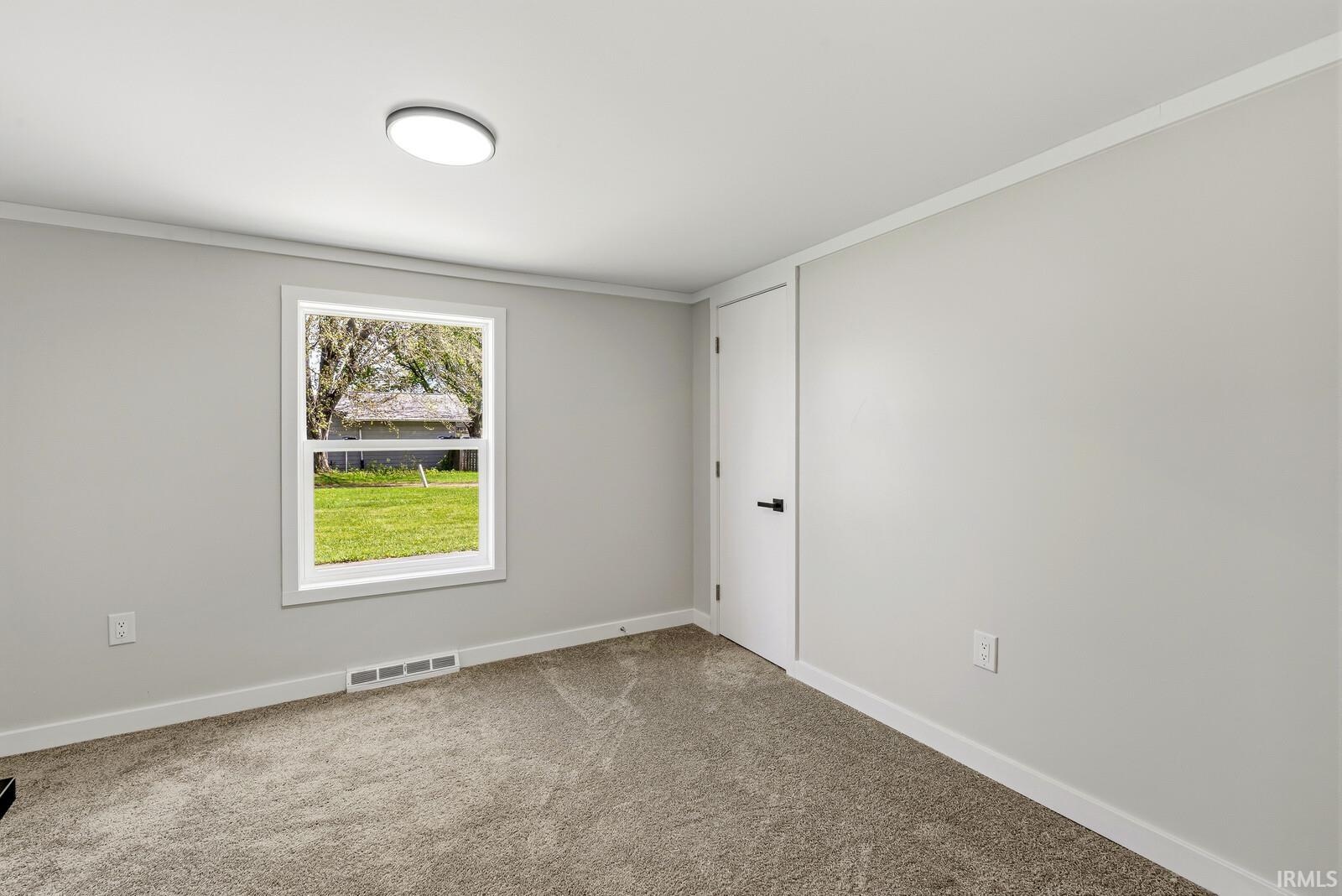 745 E 18th Street Mishawaka IN 46544