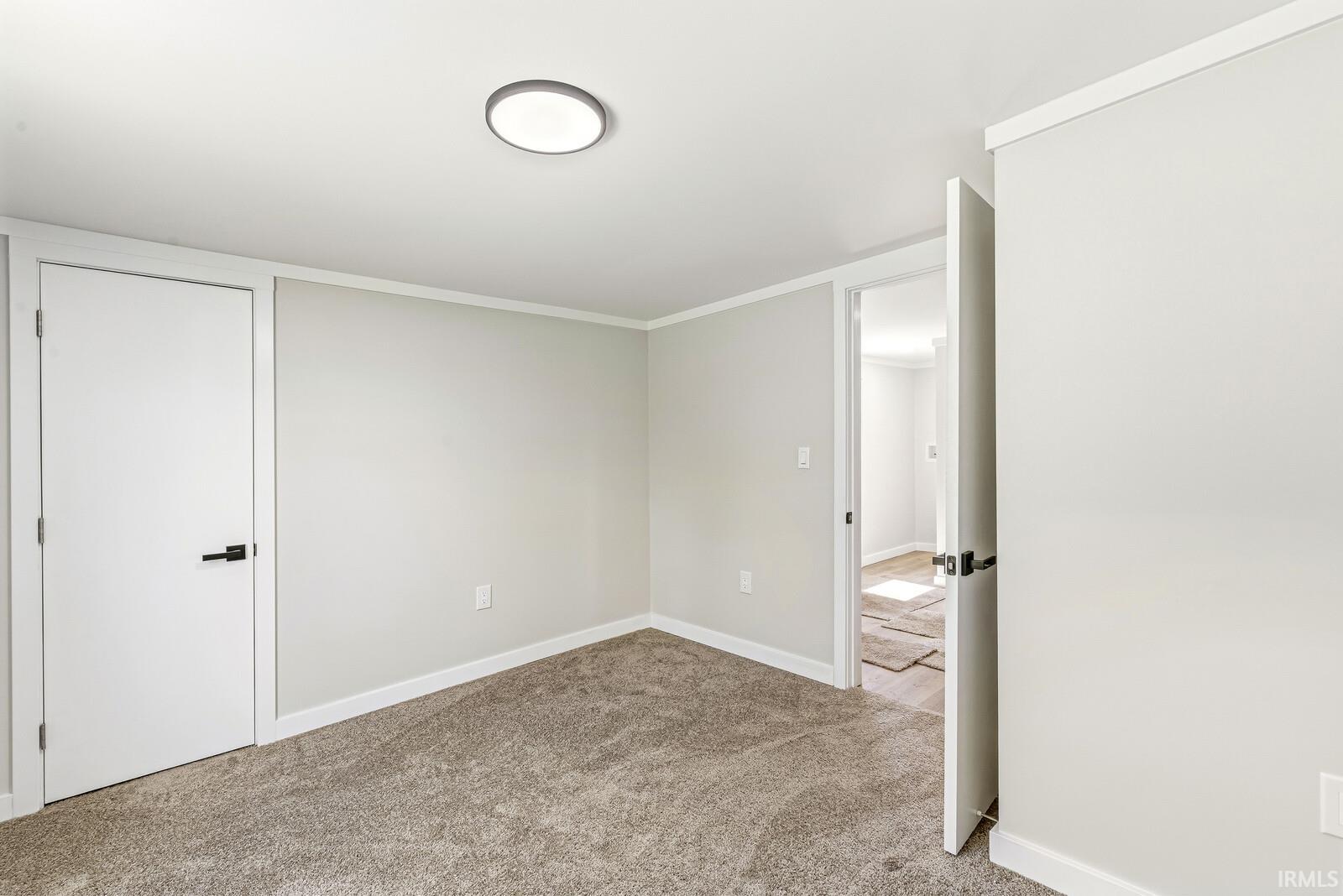745 E 18th Street Mishawaka IN 46544