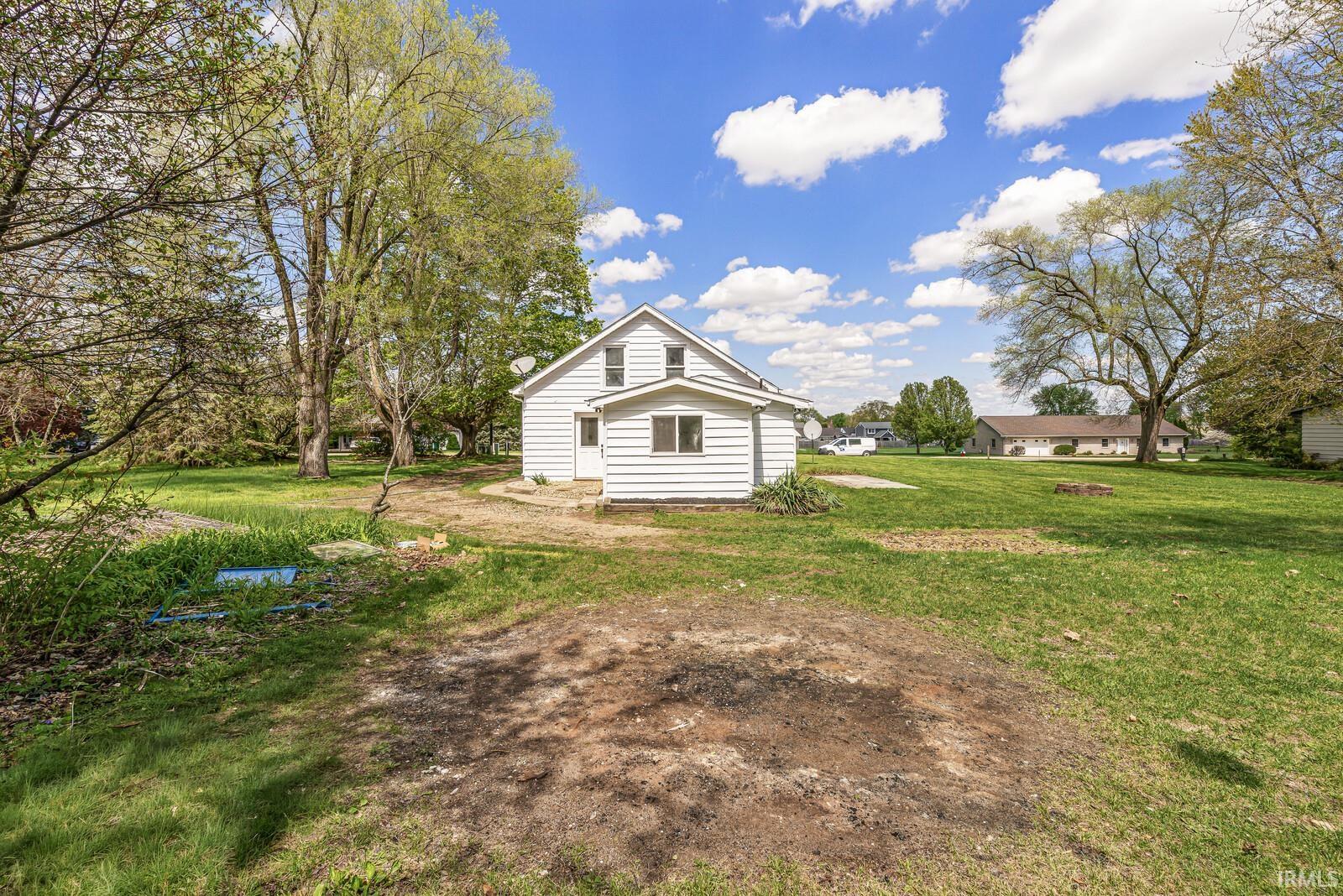 745 E 18th Street Mishawaka IN 46544