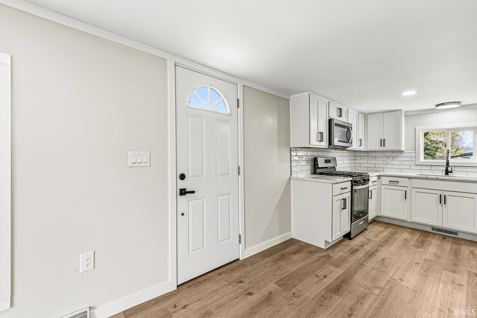 745 E 18th Street Mishawaka IN 46544