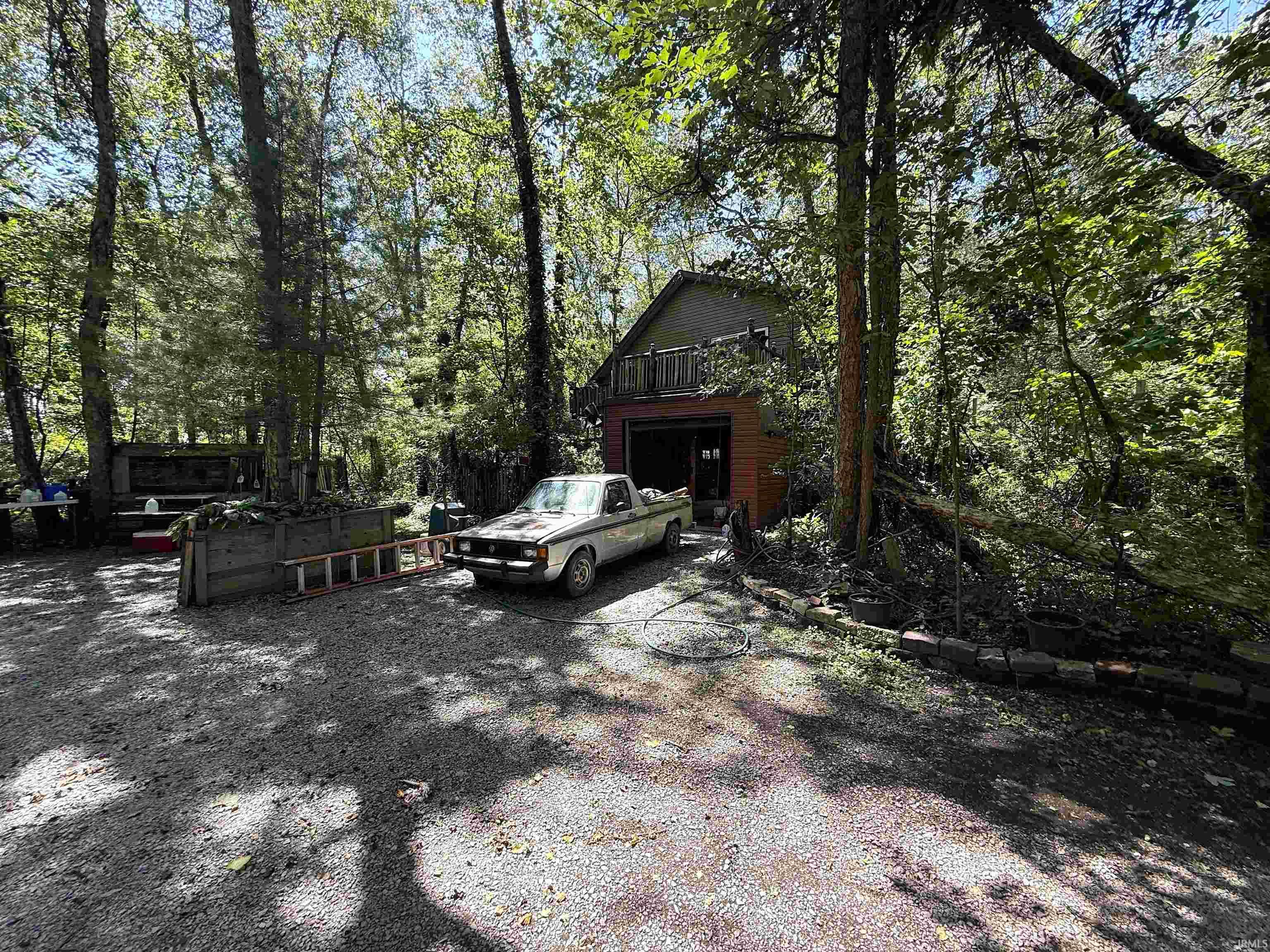 5112 E 100 N Knox IN 46534
