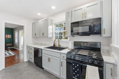 1609 Rumsey Avenue Fort Wayne IN 46808