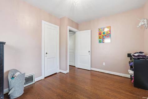 1609 Rumsey Avenue Fort Wayne IN 46808