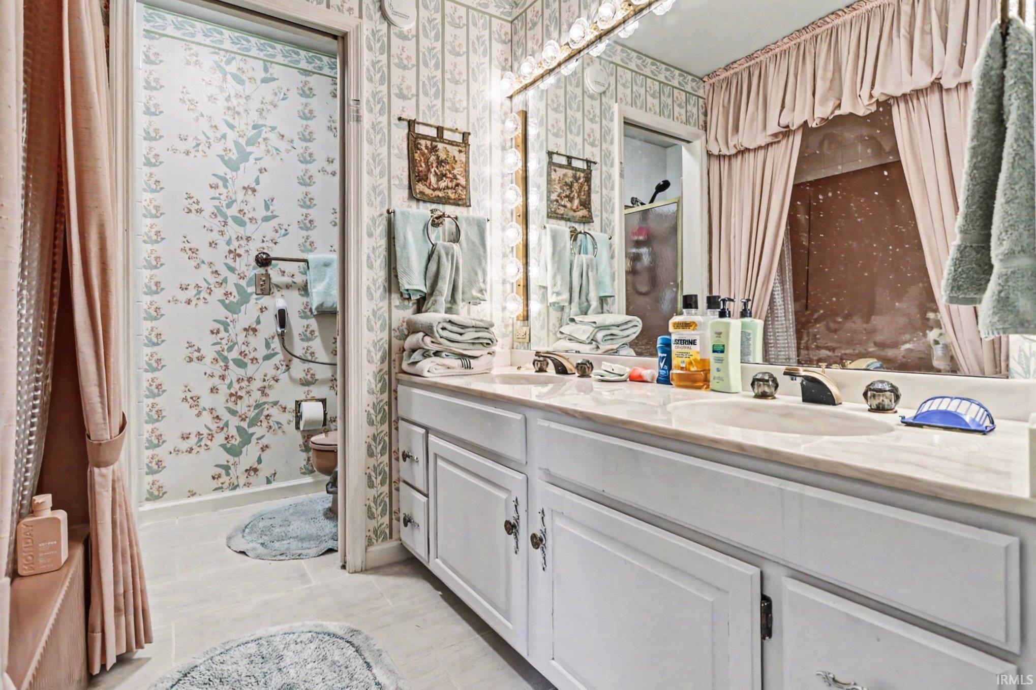 50670 Tarrington Way Granger IN 46530