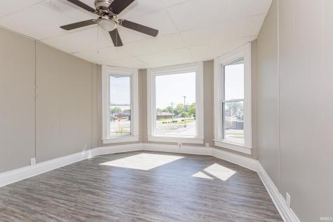 2203 S Elm Street Muncie IN 47302